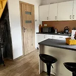 Caloroczny Zagroda Mlynski Apartamento