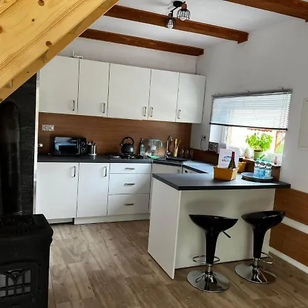 公寓 Caloroczny Zagroda Mlynski *