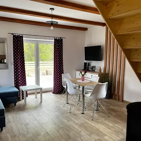 Caloroczny Zagroda Mlynski Sułkowice