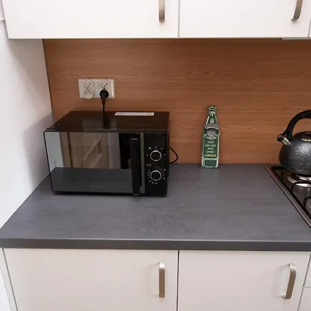 Caloroczny Zagroda Mlynski *